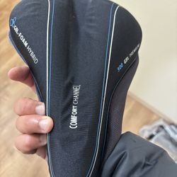 Gel-Foam Hybrid Bike Seat Cushion.