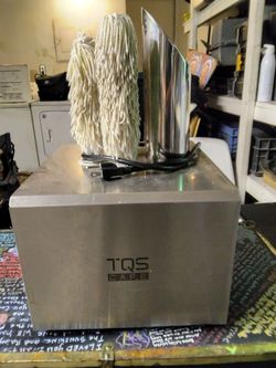 TQS Cafe wine glass polisher