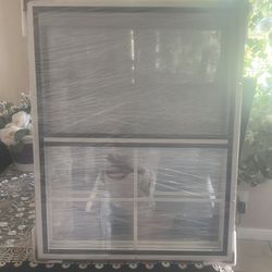 Fiber Glass Windows 24 x 27