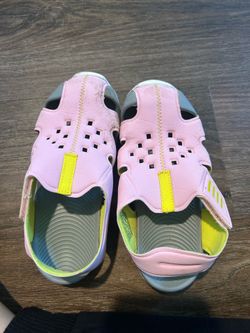 Water shoes