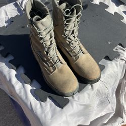 Military Boots Size 10 Like New