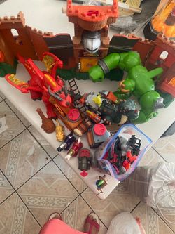 Juego de dragones juguetes