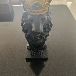 Lion Crown Decor 