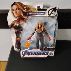 Captain Marvel Brand New Card Has Damage