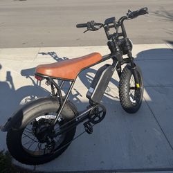 Electric Ebike with Fat tires