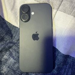 iPhone 16