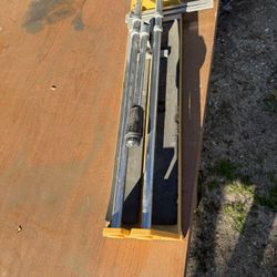 Hand Tile Cuter 24”