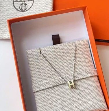 Design necklace