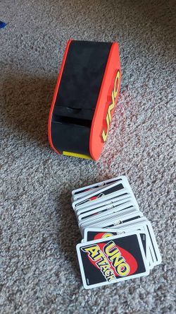 Mattel Uno Attack Card Game