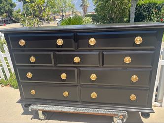 $180 9 drawer black dresser