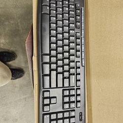 New Logitech Wireless Keyboard 