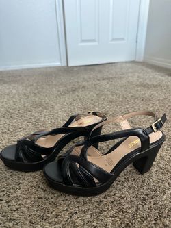 Andrea brand  platform heeled sandals. Black size 8