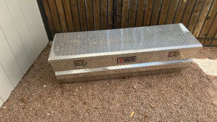Diamond plate toolbox