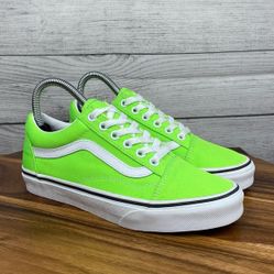 $35 Women’s Vans Shoes Brand New Size 6.5