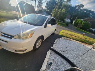 2004 Toyota Sienna