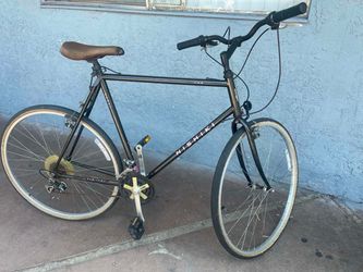 Nishiki Road Bike Black