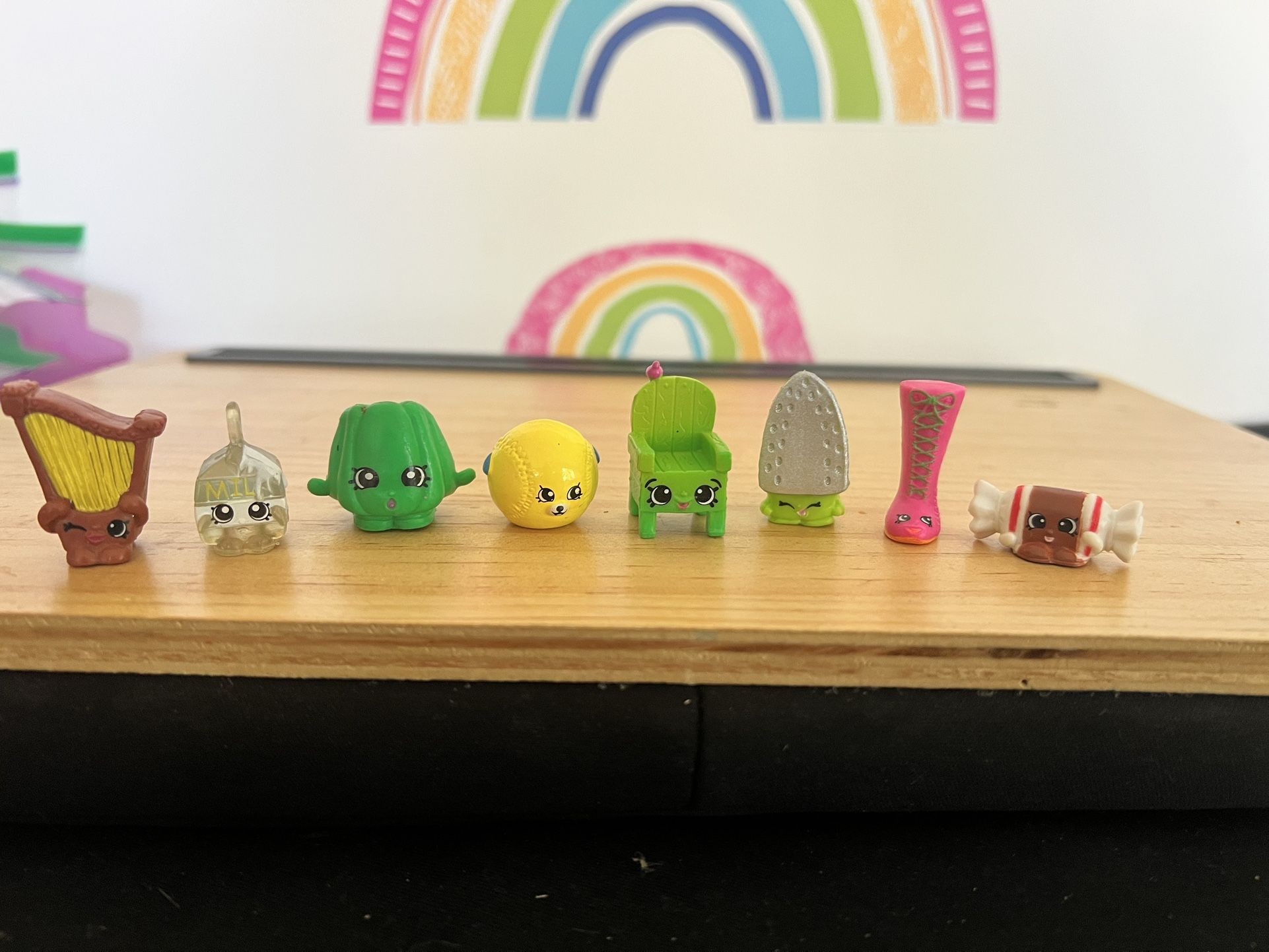 SHOPKINS BUNDLE IF 8 - ALL FOR $5