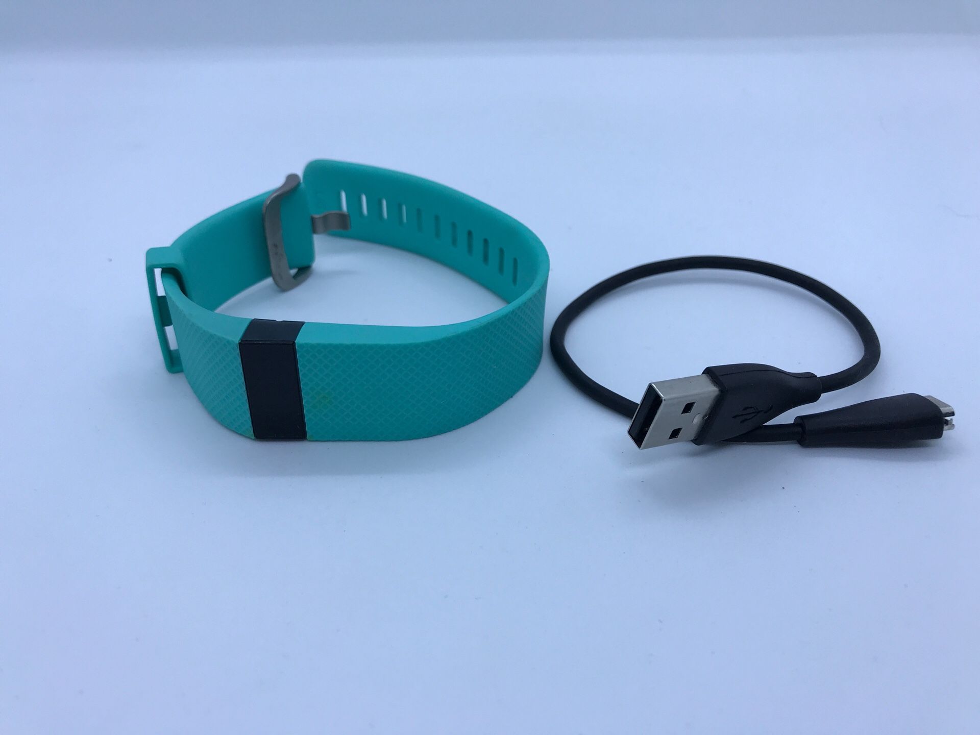 Fitbit Charge HR Wireless Heart Rate Activity Wrist band Large