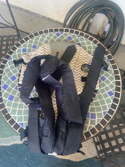 Infantino baby carrier