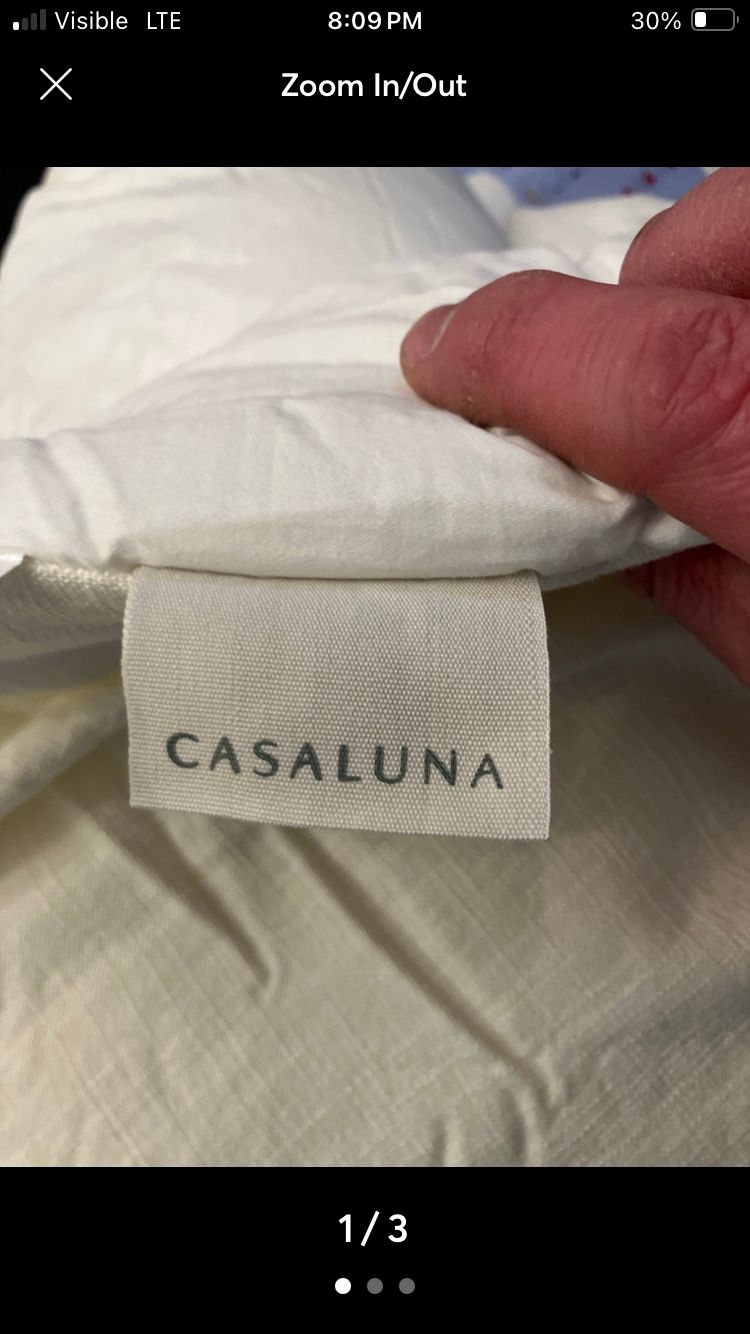 Casaluna Comforter. Queen Size Linen