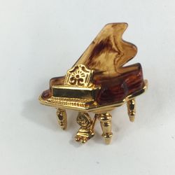 BROOCH PIN ⭐️⭐️⭐️⭐️⭐️VINTAGE TO FASHION 