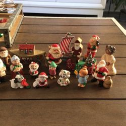 Miscellaneous Miniature Christmas Ornaments (18)