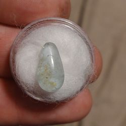 aquamarine cabochon 
