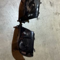 2011 Tacoma headlights 