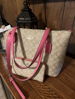 COACH SET