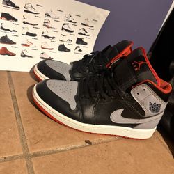 Air Jordan 1 Mid 'Bred Shadow'