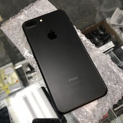 iPhone 7 Plus 32GB Unlocked Excellent Condition 