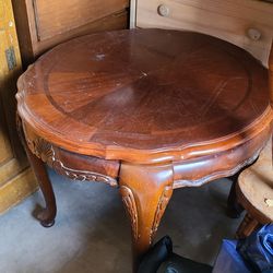 Solid Wood Antique Round Coffee Table