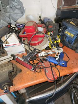 Timing gun, orbital polisher, air rachets misc