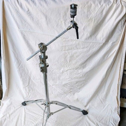 DW 3000 Boom Cymbal Stand
