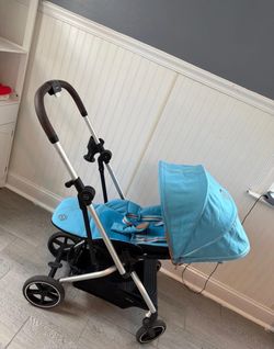 Cybex stroller