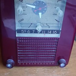 Old Clock Radio 