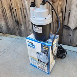 Flotec 1/4 HP Submersible Utility Water Pump