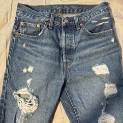 Levi Women Jeans