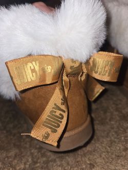 Juicy couture faux  boots