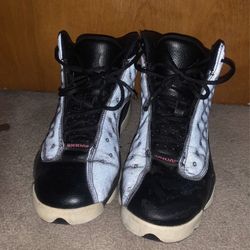 Jordan 13 Retro Hyper Pink