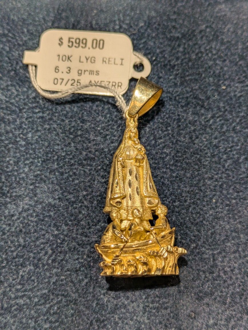 10k Yellow Gold 3D Our Lady of Charity Del Cobre
