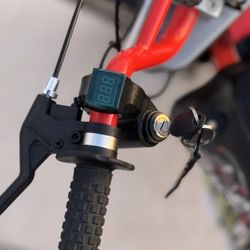 Custom Razor 500