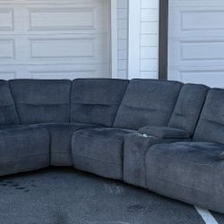 🛋️ Sofa/Couch Sectional - Recliners - Gray - Havertys - Delivery Available 🚛