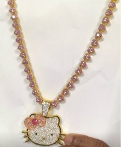 HELLO KITTY NECKLACE