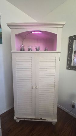 Free Display Cabinet with pull out writing/keyboard tray 68" h x 30.5" w x 20.5" d