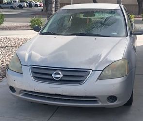 . 2004 Nissan Altima