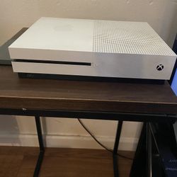 Xbox One S