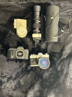 Vintage Canon Camera Lot – Canon FTb QL, Canon T50, Lens, Flashes & Case