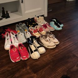 Girl Tennis Shoes 