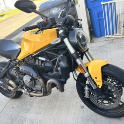 2018 Ducati Monster 821